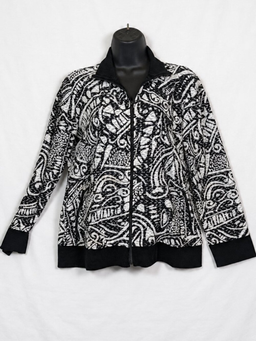 Chico's Women's M (1) Jacket Black White Paisley Full Zip
